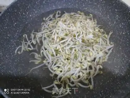Make Tofu-skin sprouts step 1