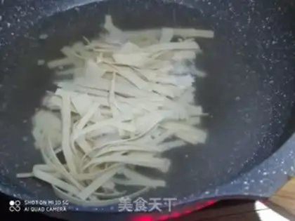 Make Tofu-skin sprouts step 2