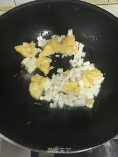 Make Egg-to-peaser box step 0