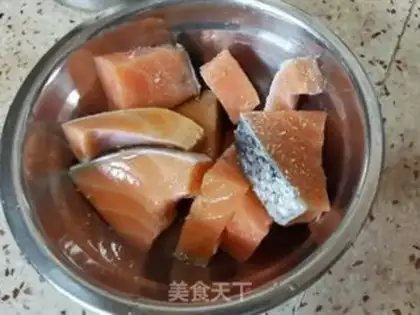 Make Fried salmon step 0