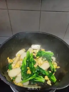 Make Eggs and greens step 9