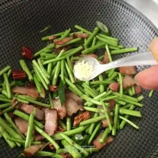 Make Smoked bacon and quinoa step 11