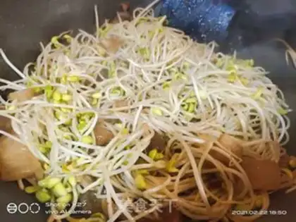 Make Soccer bean sprouts step 5
