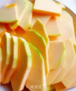 Make Pumpkin buns step 1