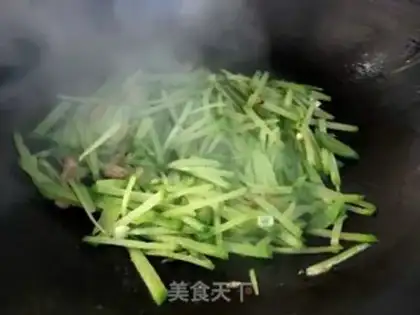 Make Roz-shrimp-skinned noodles step 3