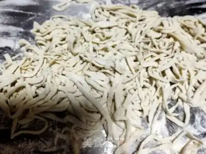 Make Roz-shrimp-skinned noodles step 6