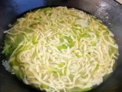 Make Roz-shrimp-skinned noodles step 11
