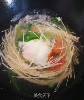 Make Simple Birthday Noodle step 9