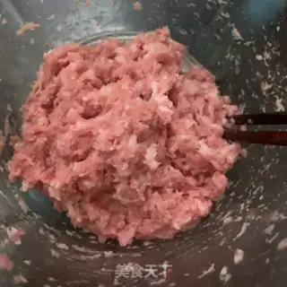 Make The radish meat soup step 1