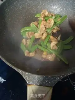 Make Shrimp fried Dutch beans step 10