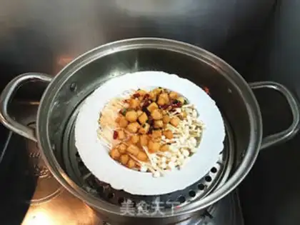 Make Dry-shell evaporated needle mushrooms step 7