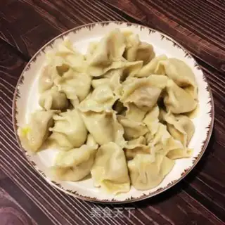 Make Onion beef dumplings step 9