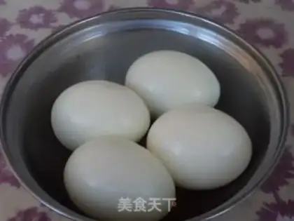 Make Scrambled eggs and cabbage step 5