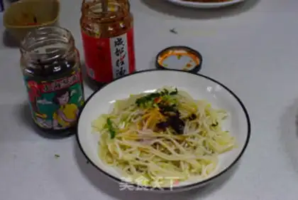 Make Onion noodles step 2