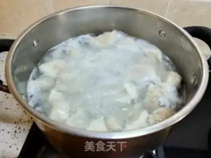 Make Pork abalone carrot dumplings step 17