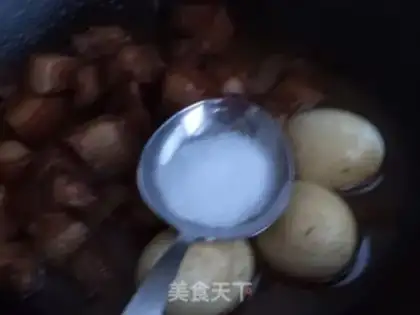 Make Scrambled eggs and cabbage step 7