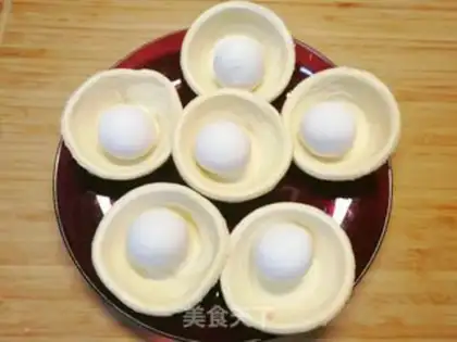 Make Egg-skinned soup step 2