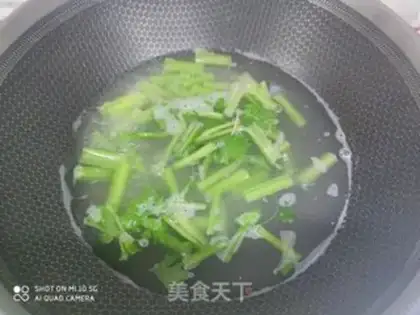 Make Celery fried beans step 2