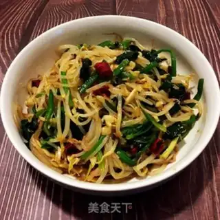 Make Green bean sprouts spinach step 8