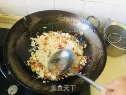 Make Weenie fried rice step 4