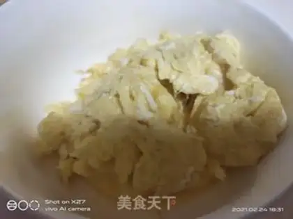 Make Tomato fried eggs step 3