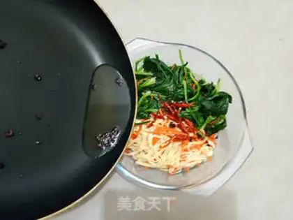 Make Pire oil with spinach bean skin step 8
