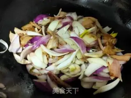Make Meatloaf onions step 8