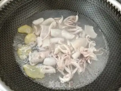 Make The white squid step 3