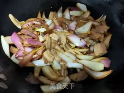 Make Meatloaf onions step 11