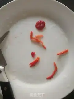 Make Puss fishing for strawberries step 3