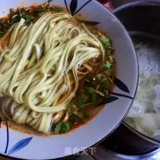 Make Sour eggs and spinach noodles step 7