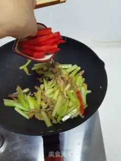 Make The celery ridge step 11