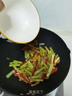 Make The celery ridge step 12