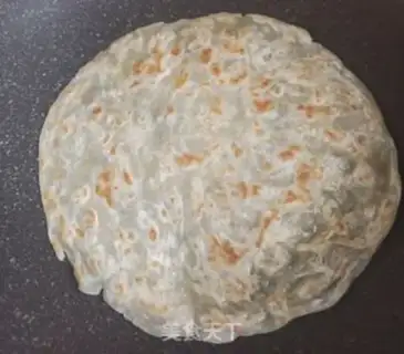 Make An egg cake with an onion step 2