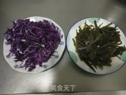 Make Cool purple kale step 1