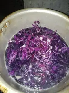 Make Cool purple kale step 4