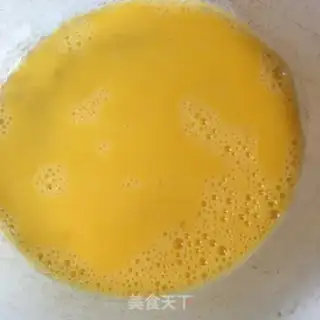 Make Garlic eggs and tofu step 2
