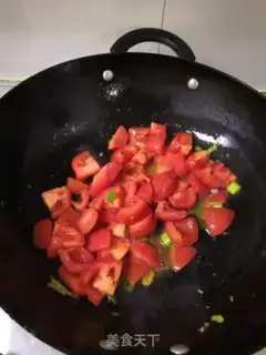 Make Tomato fried eggs step 6
