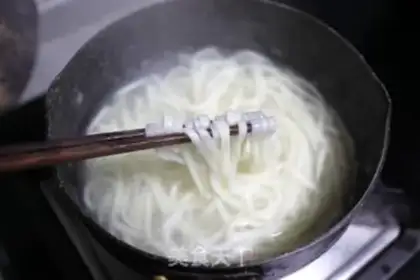 Make The halon noodle step 9