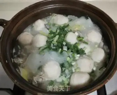 Make Shrimpball, yellow-heart chicken soup step 7