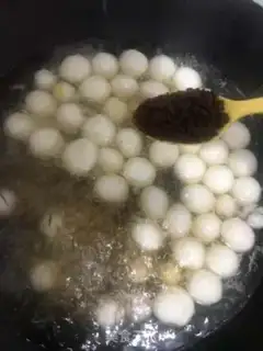 Make Red sugar soup step 2