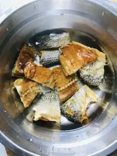 Make Scrambled fish step 1