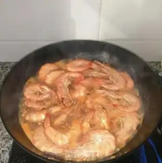 Make Garlic shrimp step 5