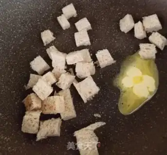 Make Yogurt-fruit toast step 4