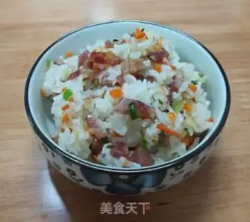 Make Carrot sausage fried rice step 6