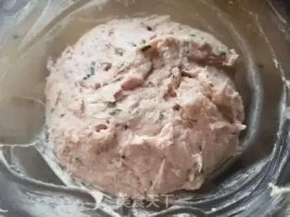 Make Onion porkballs step 10
