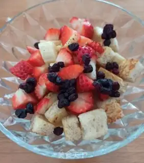 Make Yogurt-fruit toast step 6