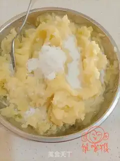 Make Cheese potato ball step 1