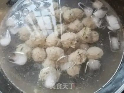 Make Onion porkballs step 16