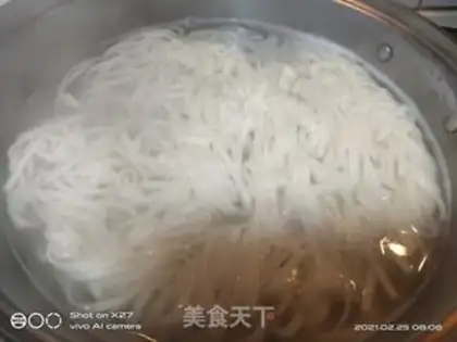 Make Black bean sprouts step 1